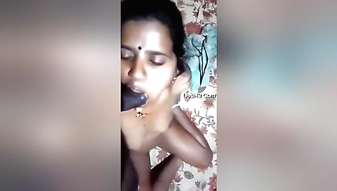 Indian wife fucks herself and gets her pussy filled with a nice mouth