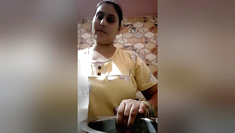 Puja ohmydarling takes her favorite cock to her pussy