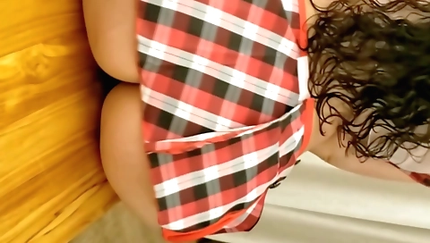 Indian teacher in her teacher t-shirt gets her pussy fucked