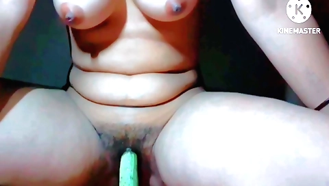 Indian hairy babe fucks her hairy pussy with a dildo