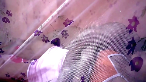 Desi Indian girl with a hot face in the hostel and a nice ass