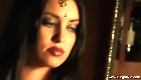 Latina beauty shows off her perfect body and body shape in hd video