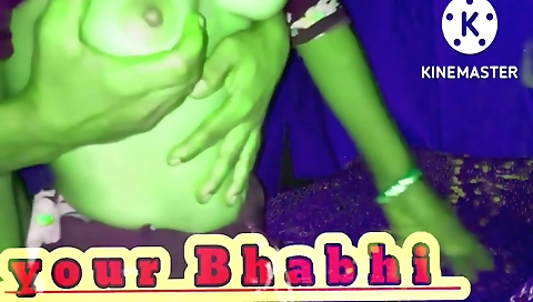 Indian girl in her massage video getting her massage