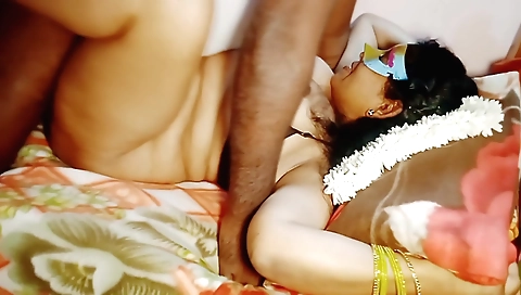 Amateur milf shows her tits and gets off by fucking