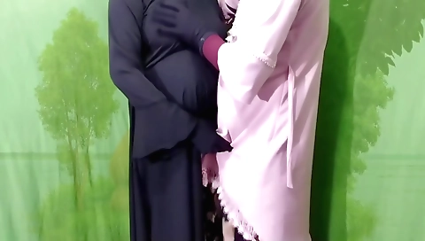 Indian girl makes a hot chudai vid for her boyfriend