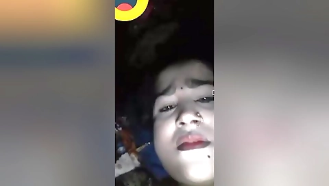 Beautiful brunette amateur shows off her ass and pussy