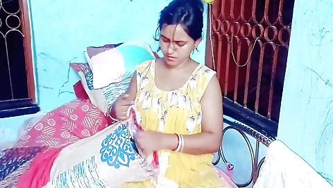 Curvy milf in a long hair and long legs fucked in bed