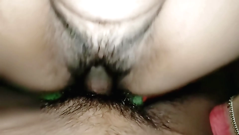 Indian desi teen enjoys hardcore sex in hairy girl porn