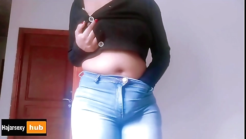 Indian amateur pussy get out of clothes and masturbate