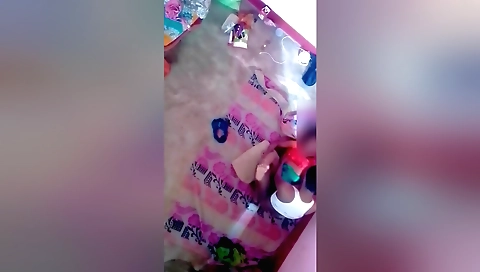 Indian amateur pussy is fucked by a guy in a village