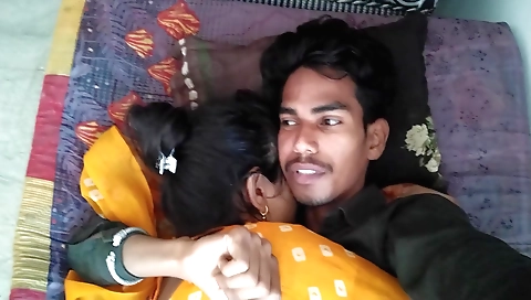 Indian milf video 1998 with a big booty and a hot body