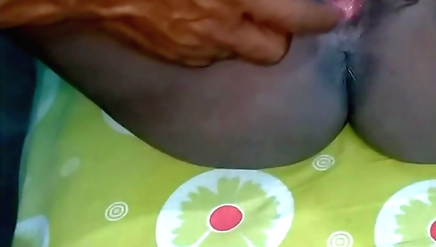 Indian girl with a hairy vagina banged by a stud on video call