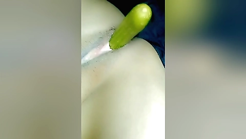 Amateur milf with a large fat booty takes some toy