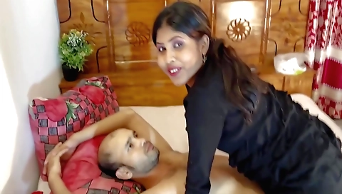 Indian brunette sex video - hot couple lovemaking 2