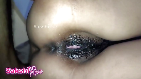 Indian hairy girl in hairy pussy rubs her hairy pussy