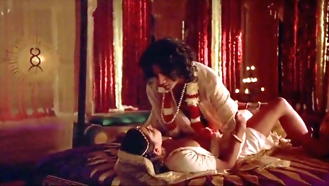 Indian lesbians with natural bodies are kissing and fucking