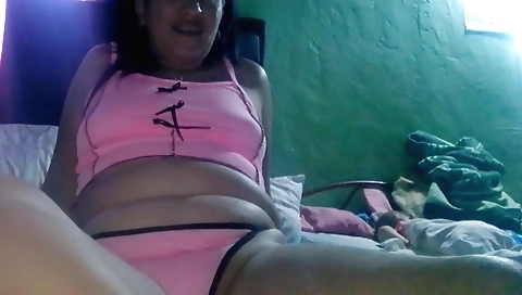 Indian brunette babe masturbating in hot solo video