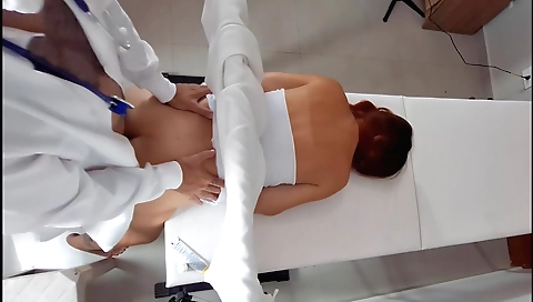 Natural tits redhead amateur made homemade porn video