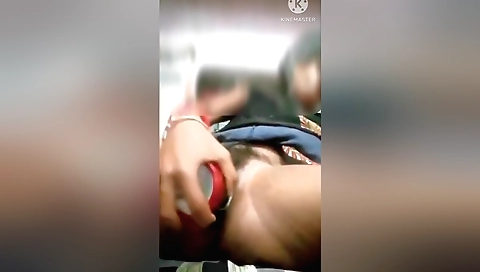 Amateur brunette bhabhi woman with hairy pussy makes solo