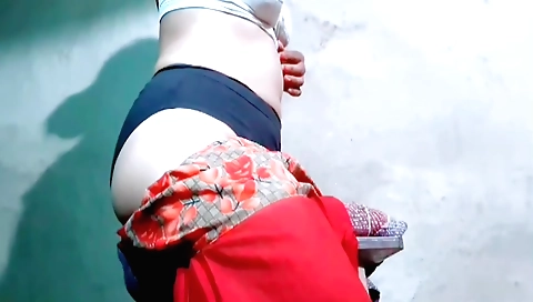 Sexy indian girl with big tits uploaded solo video