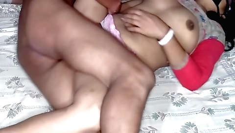 Indian milf with nice ass plays with her nice pussy