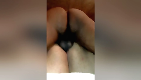 Indian chick 18+ has big ass and shows off on webcam