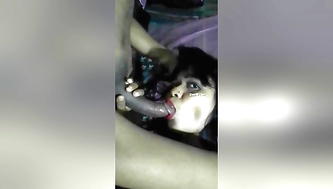 Hot amateur video shows brunette suck male cumming on it