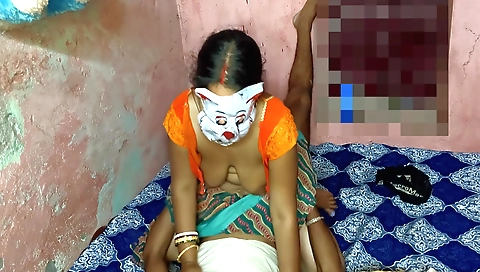 Indian babe with huge boobs gets a hard bbw from camera