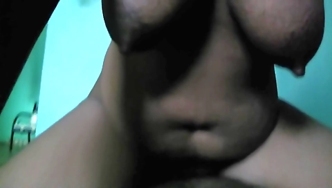 Chubby chick showing off her big boobs in amateur porn video